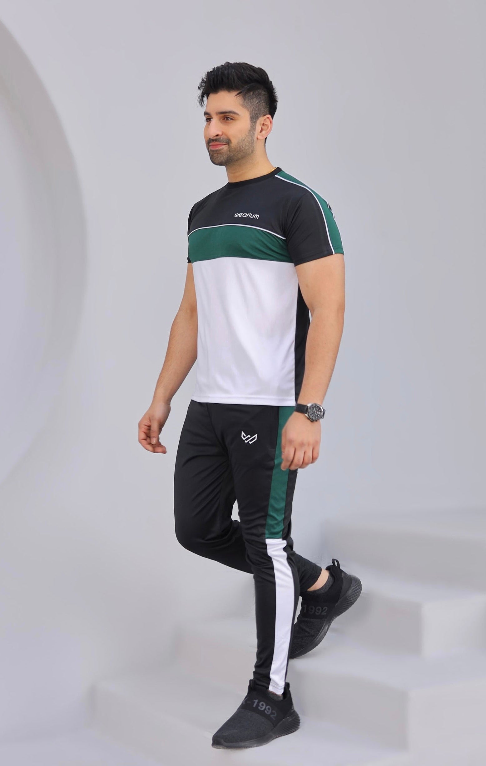 Sleek - Dri-Fit tracksuit